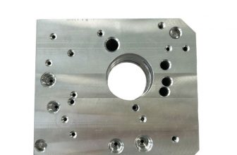 עיבוד שבבי CNC טיטניום דרגה 5 סאטן חלקי רכב טיטניום בגימור סאטן